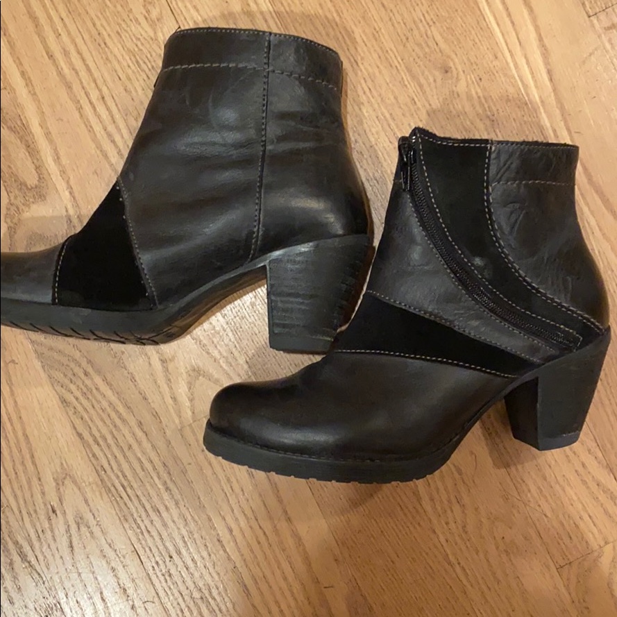 Dromedaris Black Leather And Suede Boots